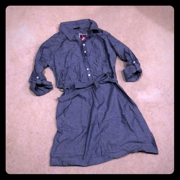 Dresses & Skirts - Chambray dress
